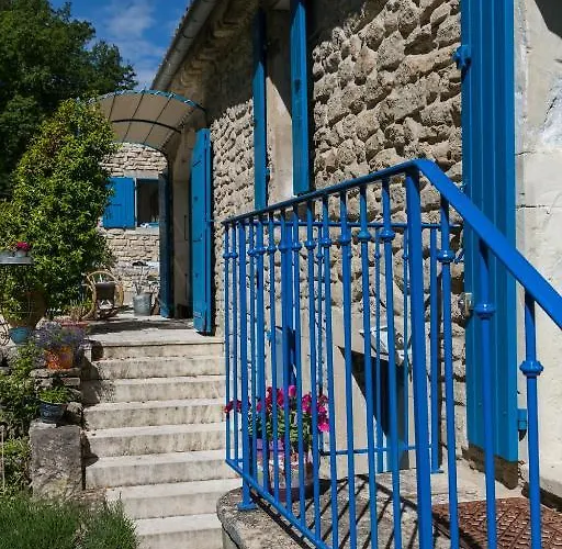 Le Parfum Bleu Bed & Breakfast *
