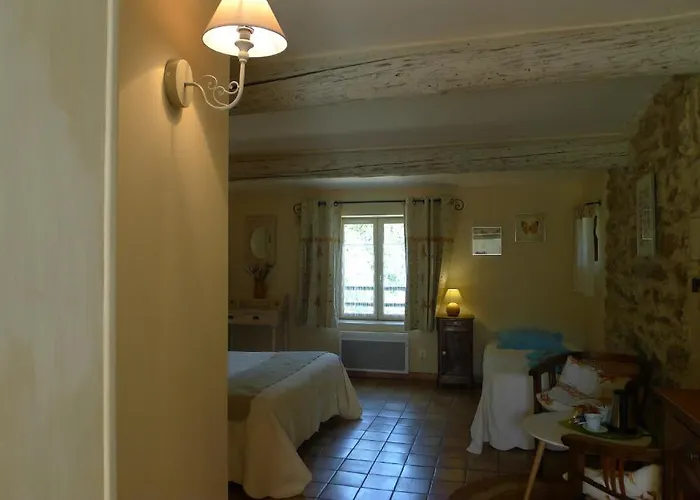 Le Parfum Bleu Frühstückspension Chantemerle-lès-Grignan